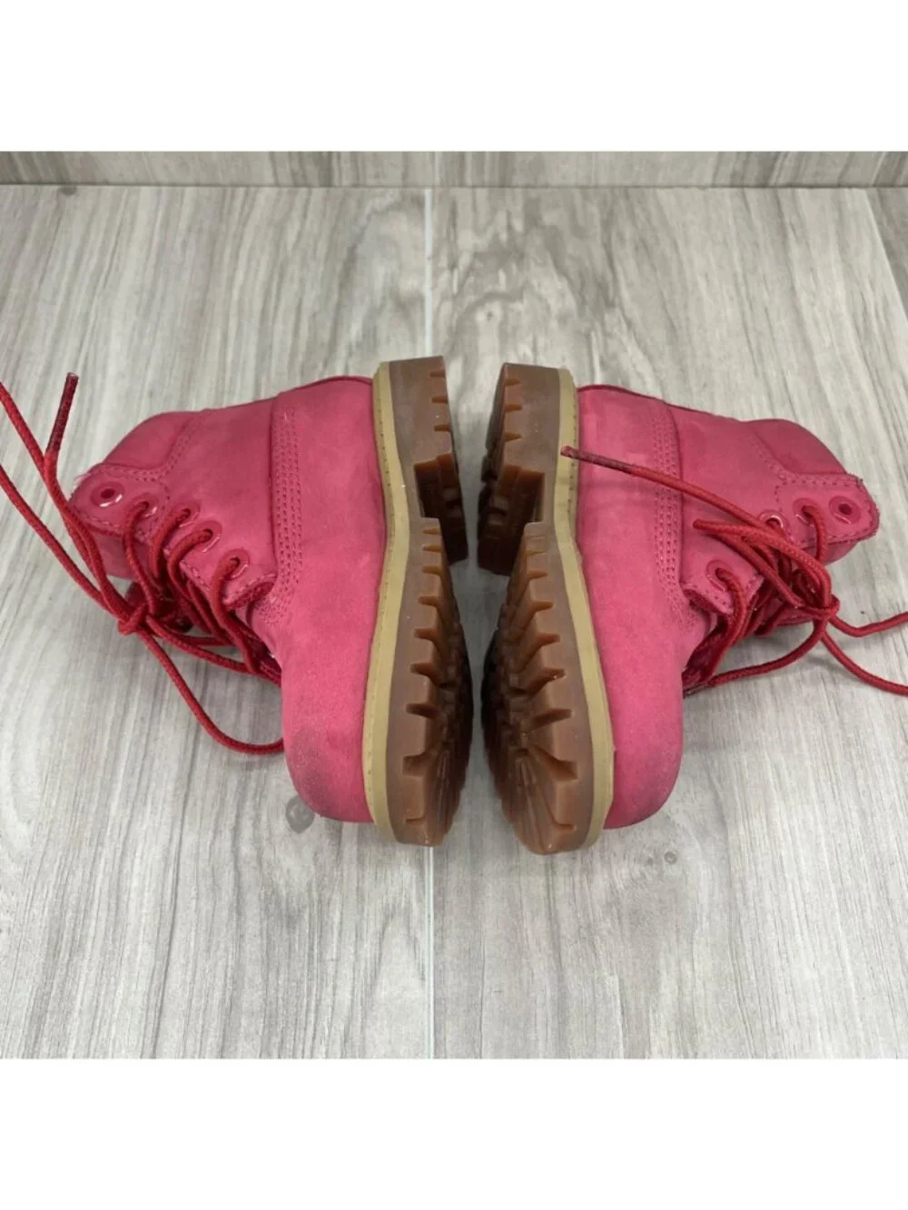 Timberland pink nubuck